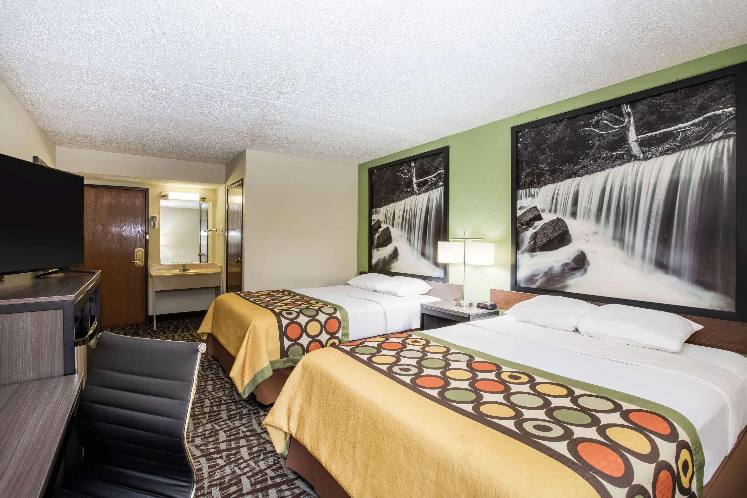 Spark By Hilton Wichita East Esterno foto