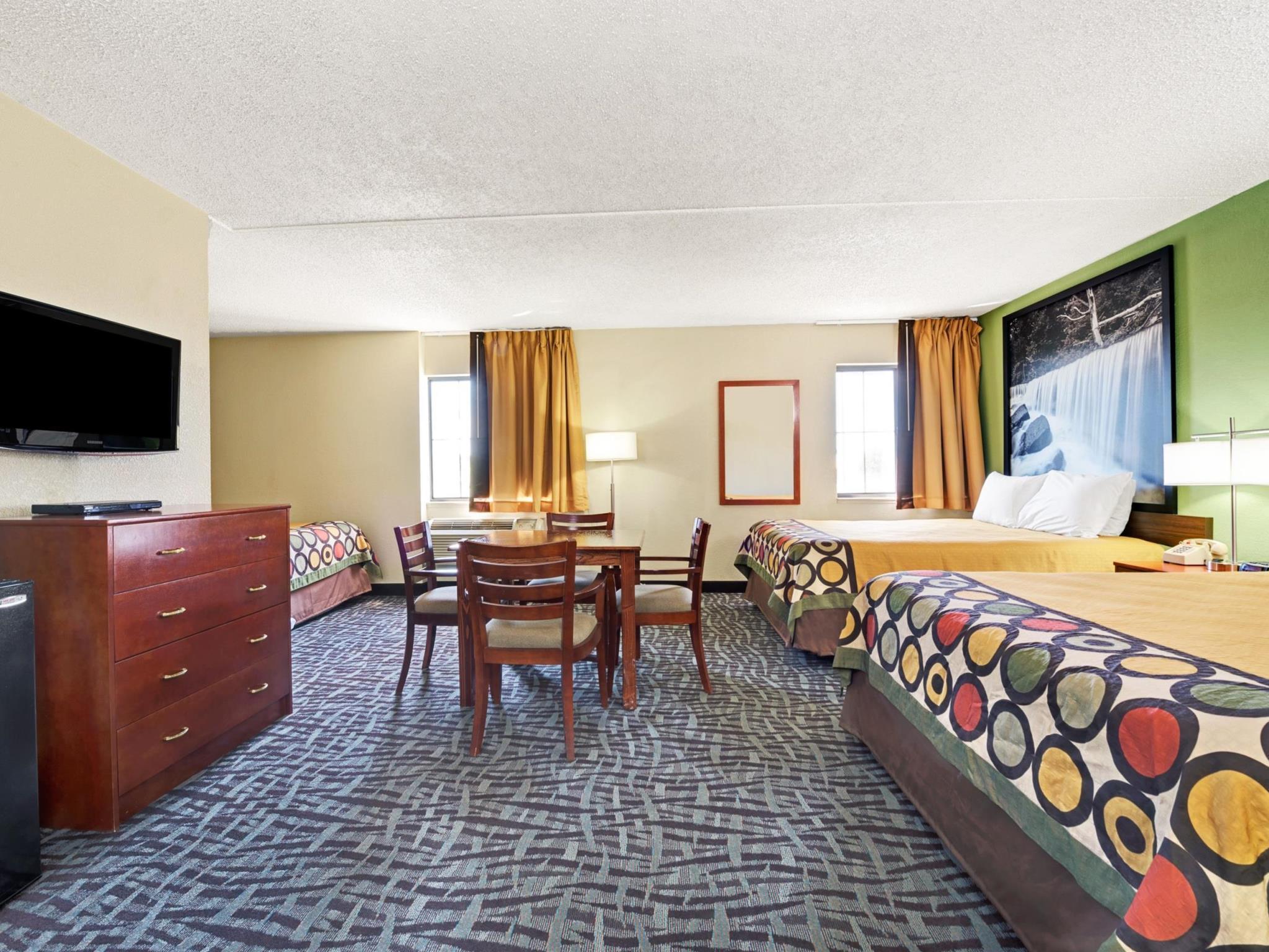 Hotel Spark By Hilton Wichita East Esterno foto